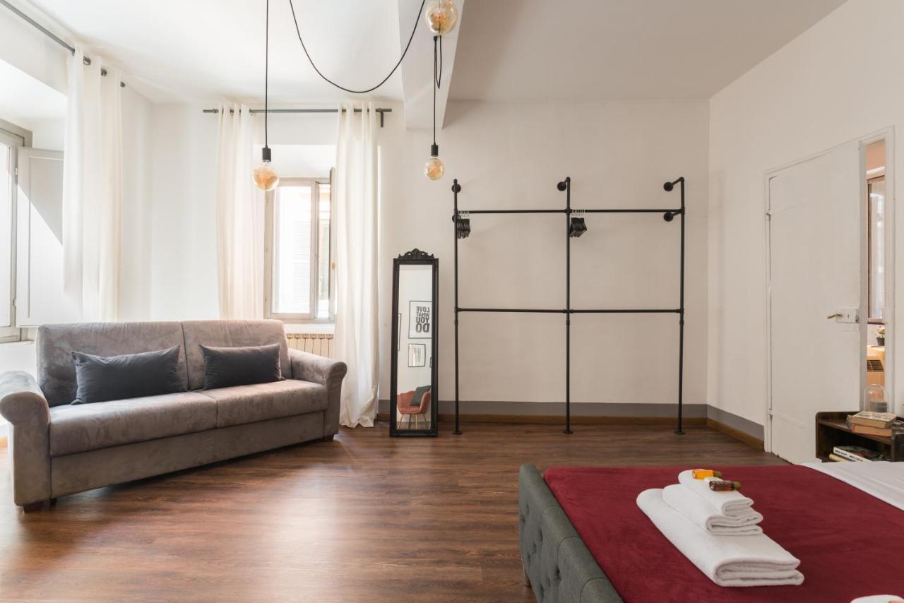 Apartmán Duplex Montoro Řím Exteriér fotografie