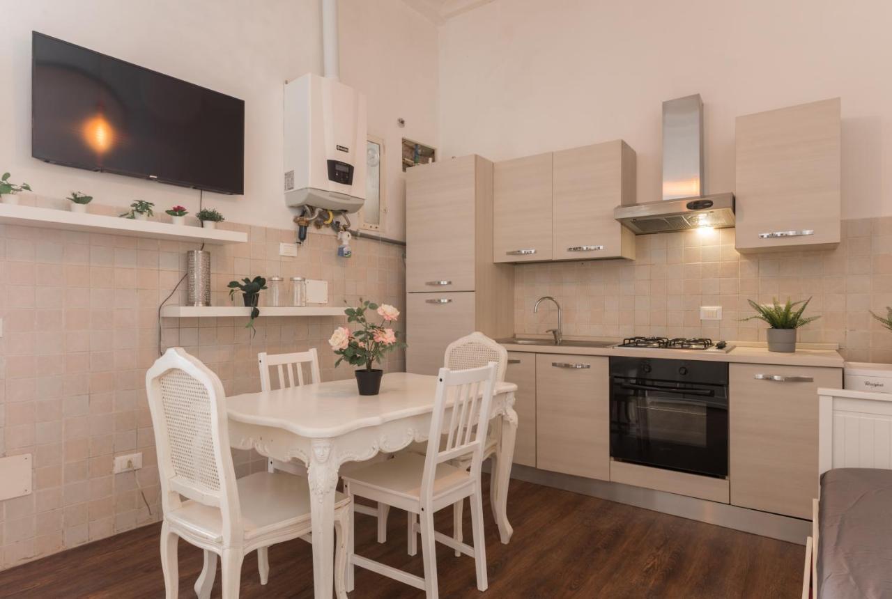 Apartmán Duplex Montoro Řím Exteriér fotografie