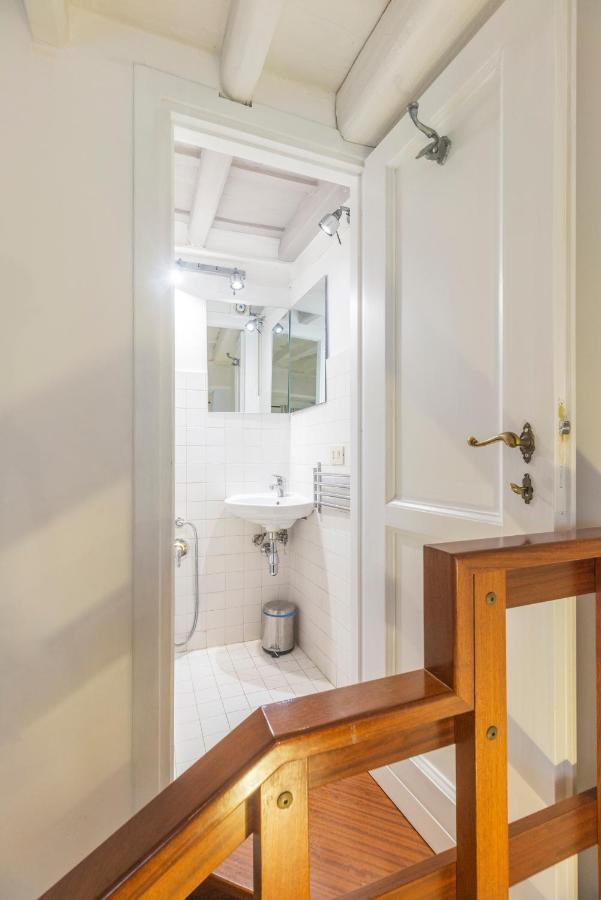 Apartmán Duplex Montoro Řím Exteriér fotografie