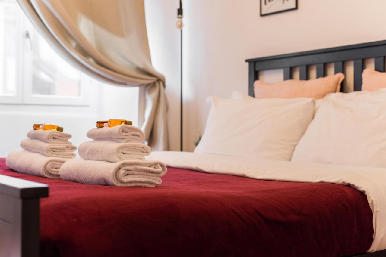Apartmán Duplex Montoro Řím Exteriér fotografie