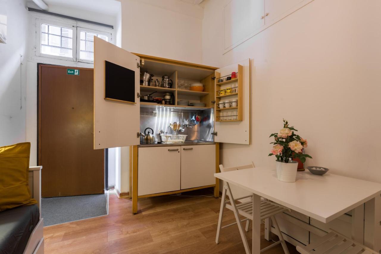 Apartmán Duplex Montoro Řím Exteriér fotografie
